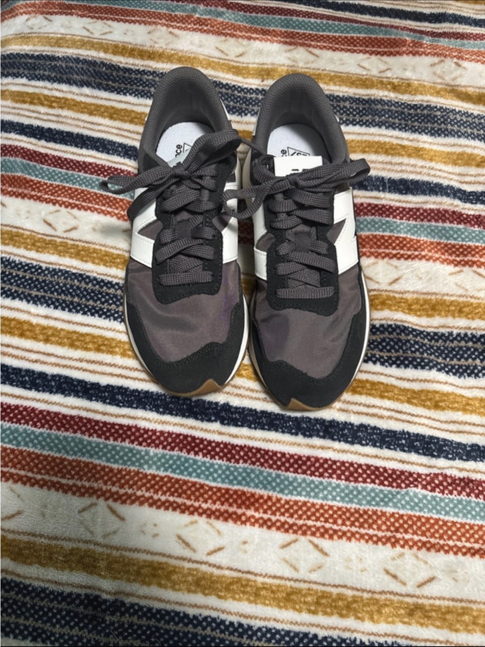 New Balance Women's Gray, White and Black Retro Runner Sneakers